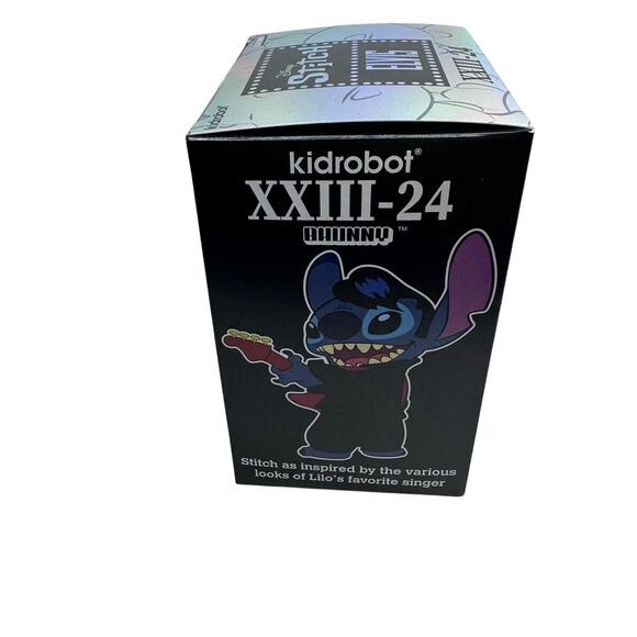 NIB Kidrobot flocked elvis singer stitch flocked vinyl figure Disclaimer - Picture 5 of 6